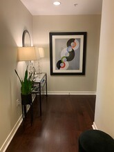 55 Page St, Unit 326 in San Francisco, CA - Foto de edificio - Building Photo