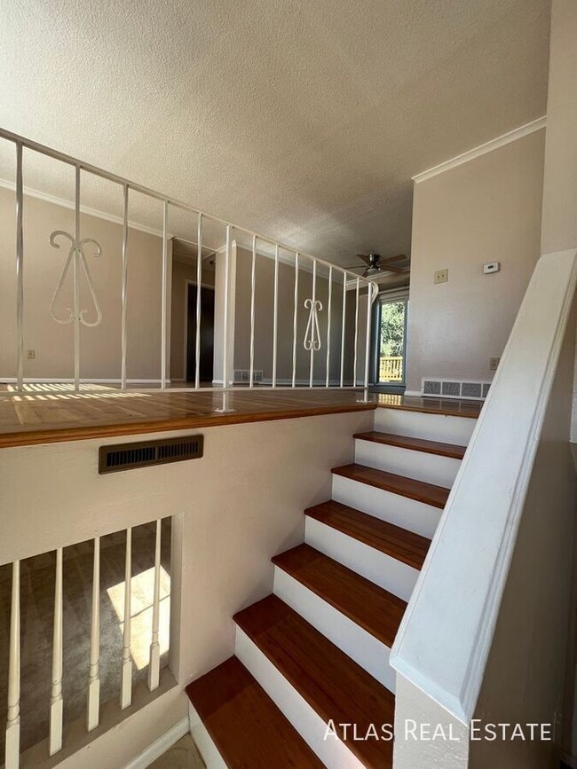 3914 Encino St in Colorado Springs, CO - Building Photo - Building Photo