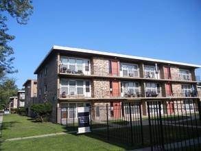 Baric Commons in Chicago, IL - Foto de edificio - Primary Photo