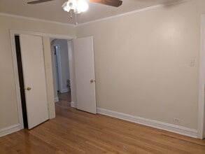 10415 S Vernon Ave, Unit 2 in Chicago, IL - Building Photo - Building Photo