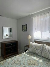 6915 Dimarco Rd in Tampa, FL - Building Photo - Building Photo