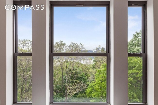 690 Riverside Dr, Unit 5D in New York, NY - Building Photo - Building Photo