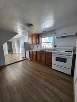 20-22-22 S Main St in Milford, MA - Building Photo