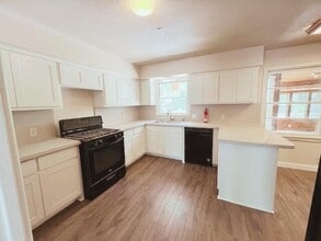 2603 Sherwood St in Denton, TX - Building Photo - Building Photo