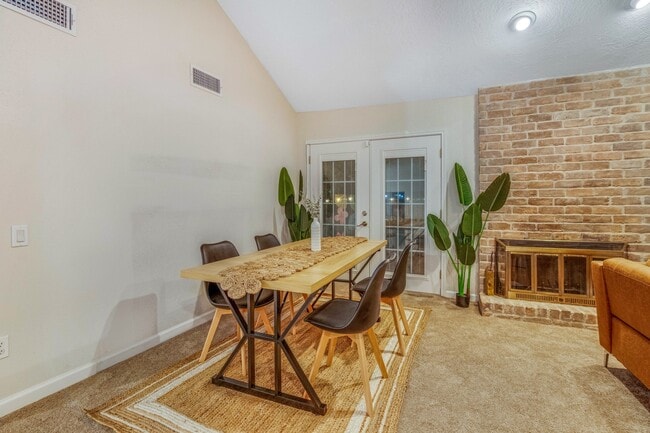 property at 2539 Jester Ln