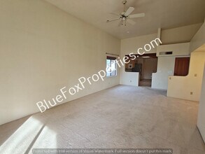 1601 W Chimayo Pl in Tucson, AZ - Building Photo - Building Photo