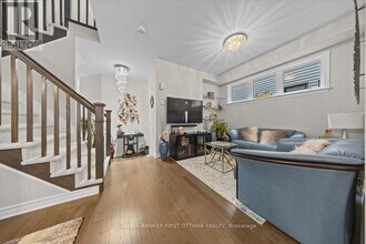 66 Palfrey Way in Ottawa, ON - Building Photo - Building Photo