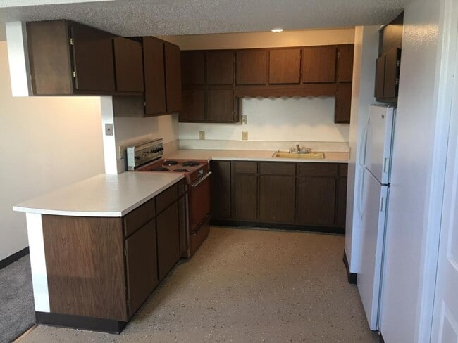 property at 607 Quincy St