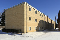 Windhaven Apartments in Lorain, OH - Building Photo - Building Photo