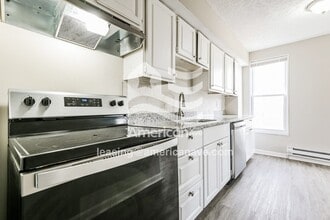 2719 Sacramento Ave in Pittsburgh, PA - Building Photo - Building Photo