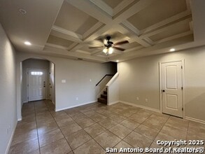 7109 Micayla Cv in San Antonio, TX - Foto de edificio - Building Photo