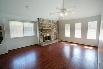 415 Abbott Cir in Sugar Land, TX - Building Photo - Building Photo