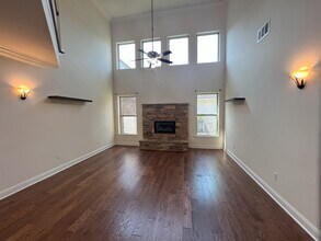 15514 Green Trails Blvd in Baton Rouge, LA - Building Photo - Building Photo