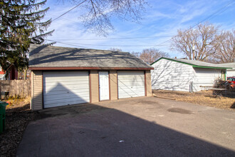 1508 California St NE, Unit 2 in Minneapolis, MN - Foto de edificio - Building Photo