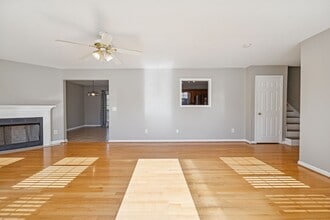 1187 Marvel Road in Ashland City, TN - Building Photo - Building Photo