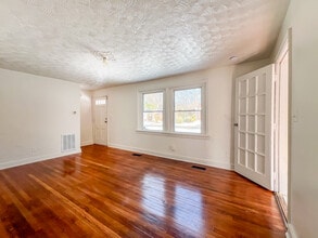 1006 Greystone Ave in Richmond, VA - Foto de edificio - Building Photo