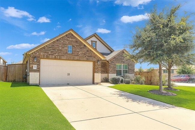 property at 2132 Montesol Ln