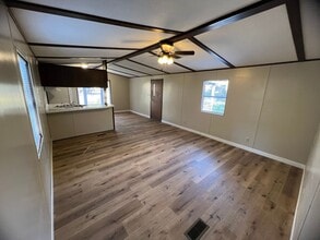 21111 Lapell Ln in St. Robert, MO - Building Photo - Building Photo