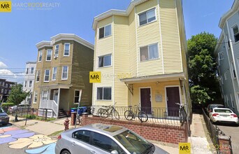 99 Marion St in Somerville, MA - Building Photo - Building Photo