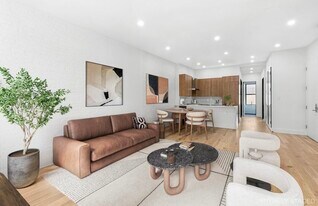 166 1st Ave in New York, NY - Building Photo