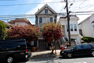 263-265 Clipper St in San Francisco, CA - Building Photo - Building Photo