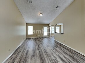 2123 Orangewood St in Middleburg, FL - Building Photo - Building Photo
