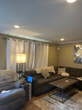 14355 Trenton Rd in Southgate, MI - Foto de edificio - Building Photo