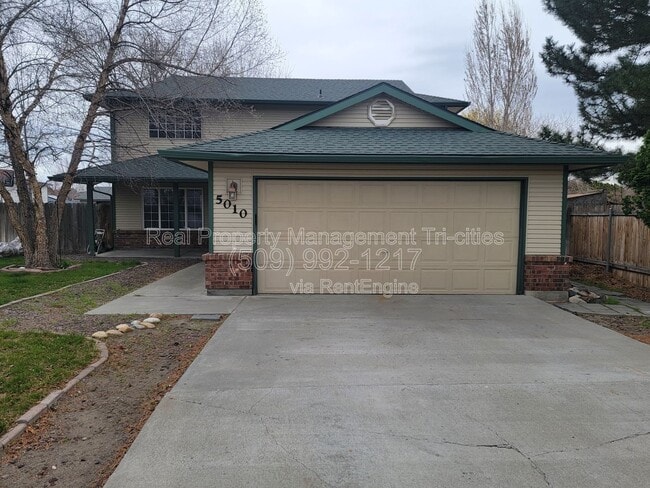 property at 5010 E Killdeer Ct