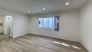 2607 Abbot Kinney Blvd in Los Angeles, CA - Building Photo - Building Photo