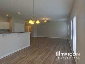 1134 Blue Topaz Dr in Dallas, NC - Building Photo - Building Photo