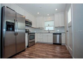 104 W Osborne Ave in Tampa, FL - Building Photo - Building Photo