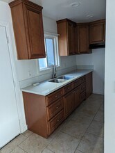 15116 Orange Ave in Paramount, CA - Building Photo - Building Photo