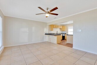 3704 Travis Ave in Odessa, TX - Building Photo - Building Photo