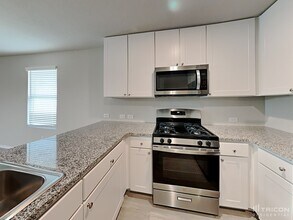 5531 Basil Chase in Converse, TX - Building Photo - Building Photo