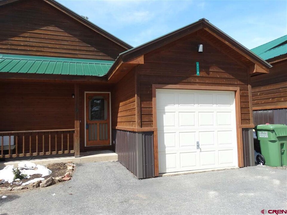 311 E Golf Pl in Pagosa Springs, CO - Building Photo
