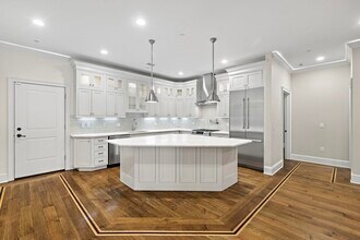 231 1st St in Jersey City, NJ - Building Photo - Building Photo