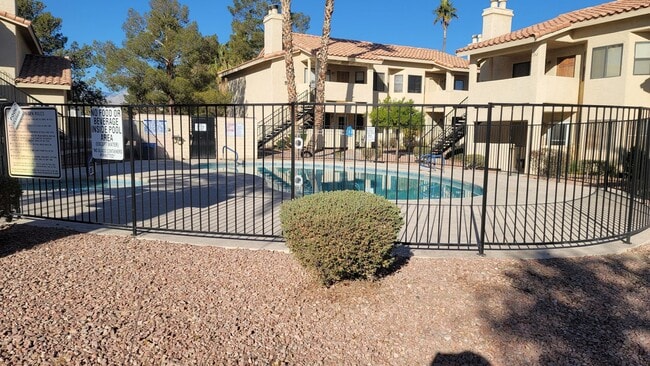 property at 1209 N Buffalo Dr
