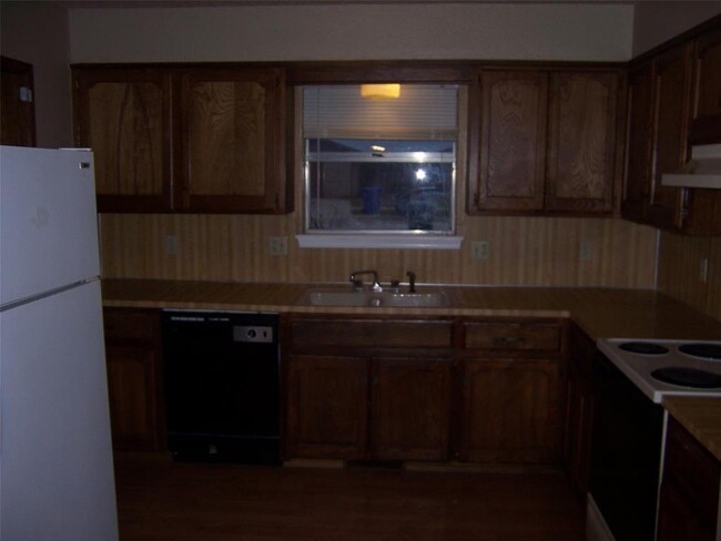 103 Crystal Cir in Norman, OK - Building Photo - Building Photo