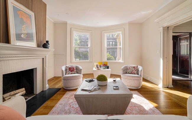 property at 8 Naples Rd