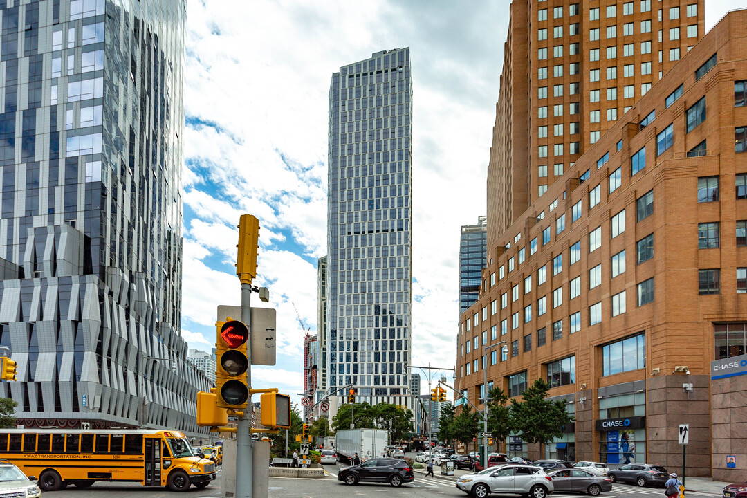 Brooklyn Point in Brooklyn, NY - Building Photo