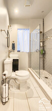 864 N Sacramento Blvd, Unit 2 in Chicago, IL - Building Photo - Building Photo