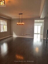 43 Baleberry Cres in East Gwillimbury, ON - Building Photo - Building Photo