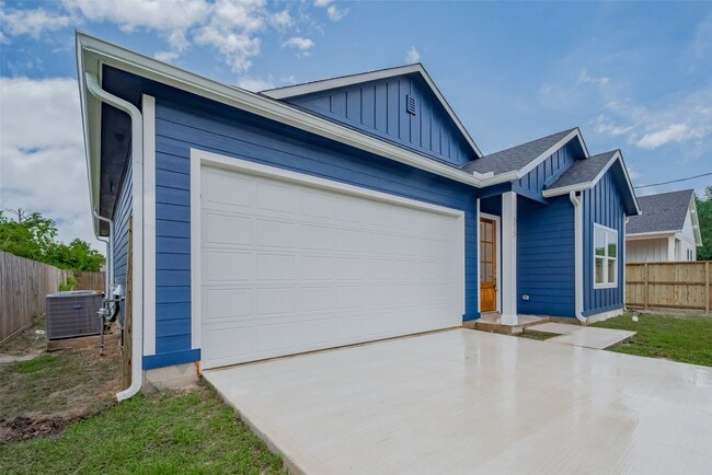 515 Briarcliff Dr in Houston, TX - Building Photo - Building Photo
