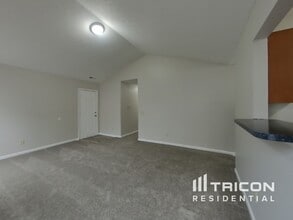 625 Eastpointe Dr in Shelbyville, IN - Building Photo - Building Photo