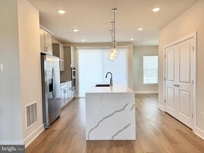 1745 Riverbluff Ave in Dumfries, VA - Building Photo - Building Photo