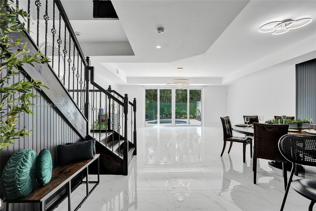 2708 NE 30th Pl in Fort Lauderdale, FL - Building Photo