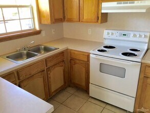 2018 Agua Fina Ave in Edinburg, TX - Building Photo - Building Photo