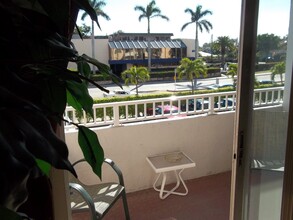 3201 NE 14th Street Cswy in Pompano Beach, FL - Building Photo - Building Photo