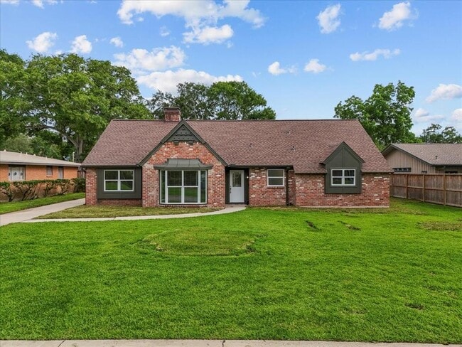 property at 110 Harborcrest Dr