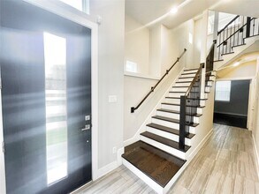 5811 Petty St in Houston, TX - Building Photo - Building Photo